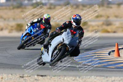 media/Jan-14-2022-Apex Assassins (Fri) [[4609ad47be]]/Trackday 2/Session 2/Turn 11/